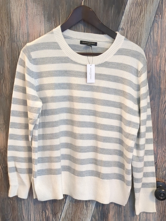 Banana Republic Sweaters - Banana Republic Striped Crewneck Sweater in Cream and Light Gray